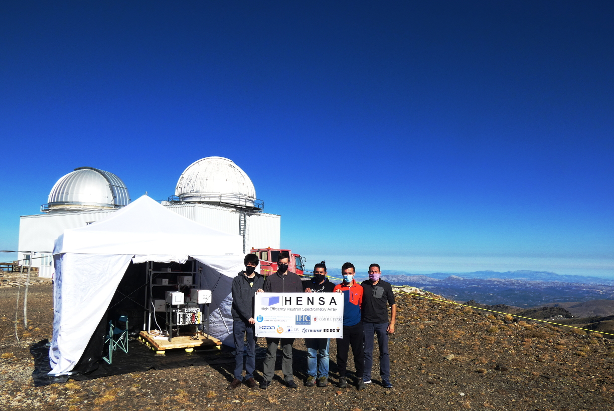 El equipo de HENSA que llevó a cabo las medidas, en las cercanías del Observatorio de Sierra Nevada el pasado martes día 6 de octubre.